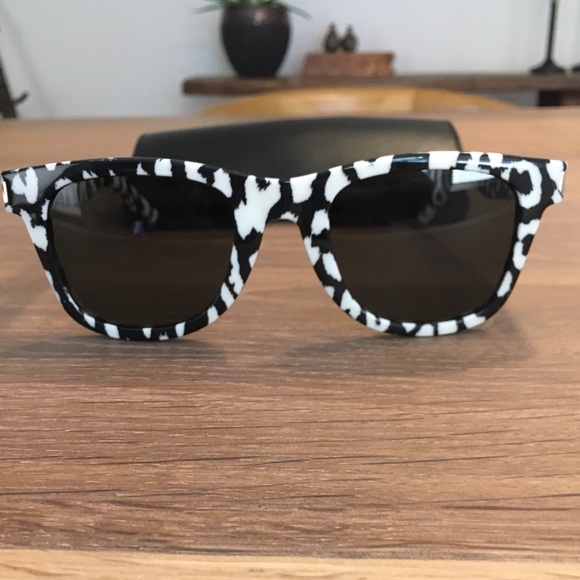 Saint Laurent Accessories - New w/case Saint Laurent 50mm printed Sunglasses